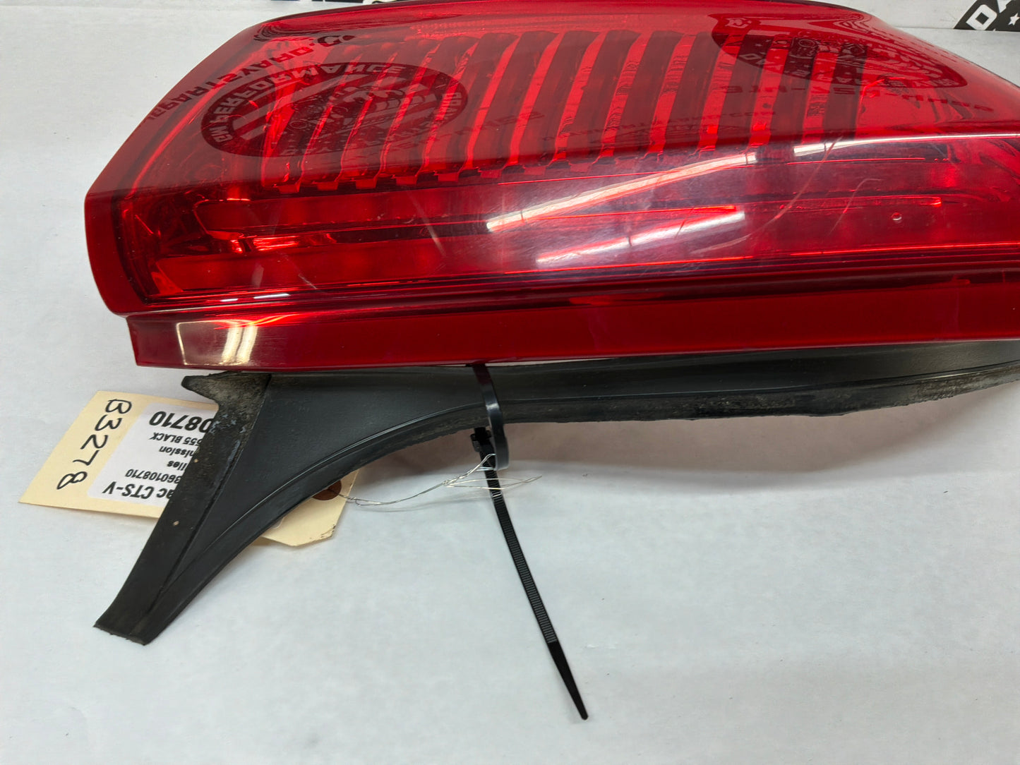 2016 Cadillac CTS-V LH Driver Taillight Tail Light Lamp OEM