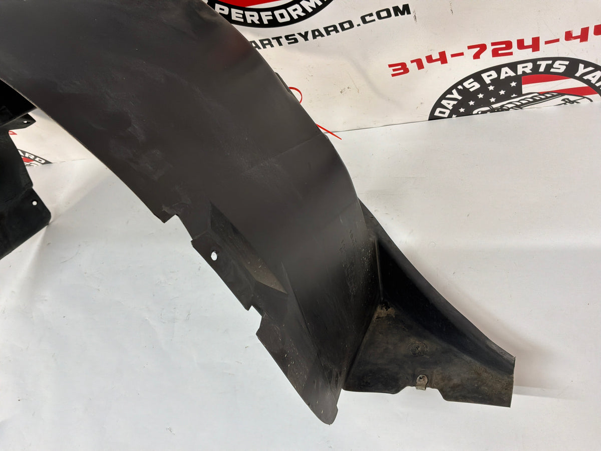 2002 Chevy Corvette Convertible RH Passenger Rear Wheel Fender Liner OEM