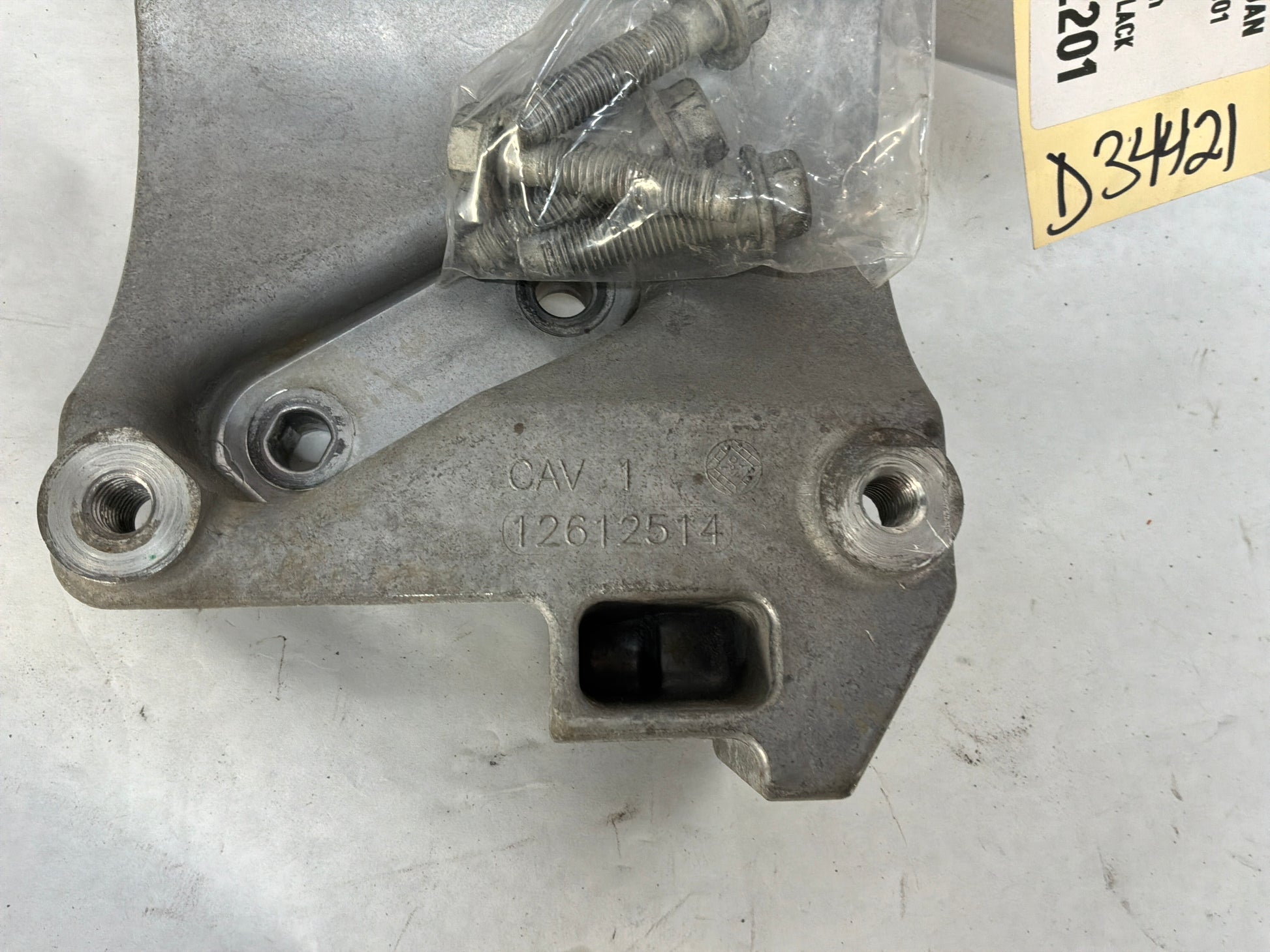 Bracket - Day's Parts Yard