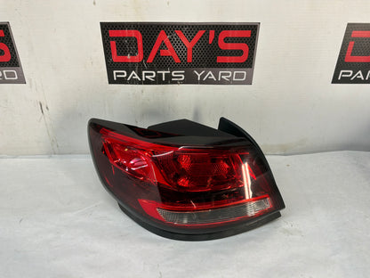 Tail light - Day's Parts Yard