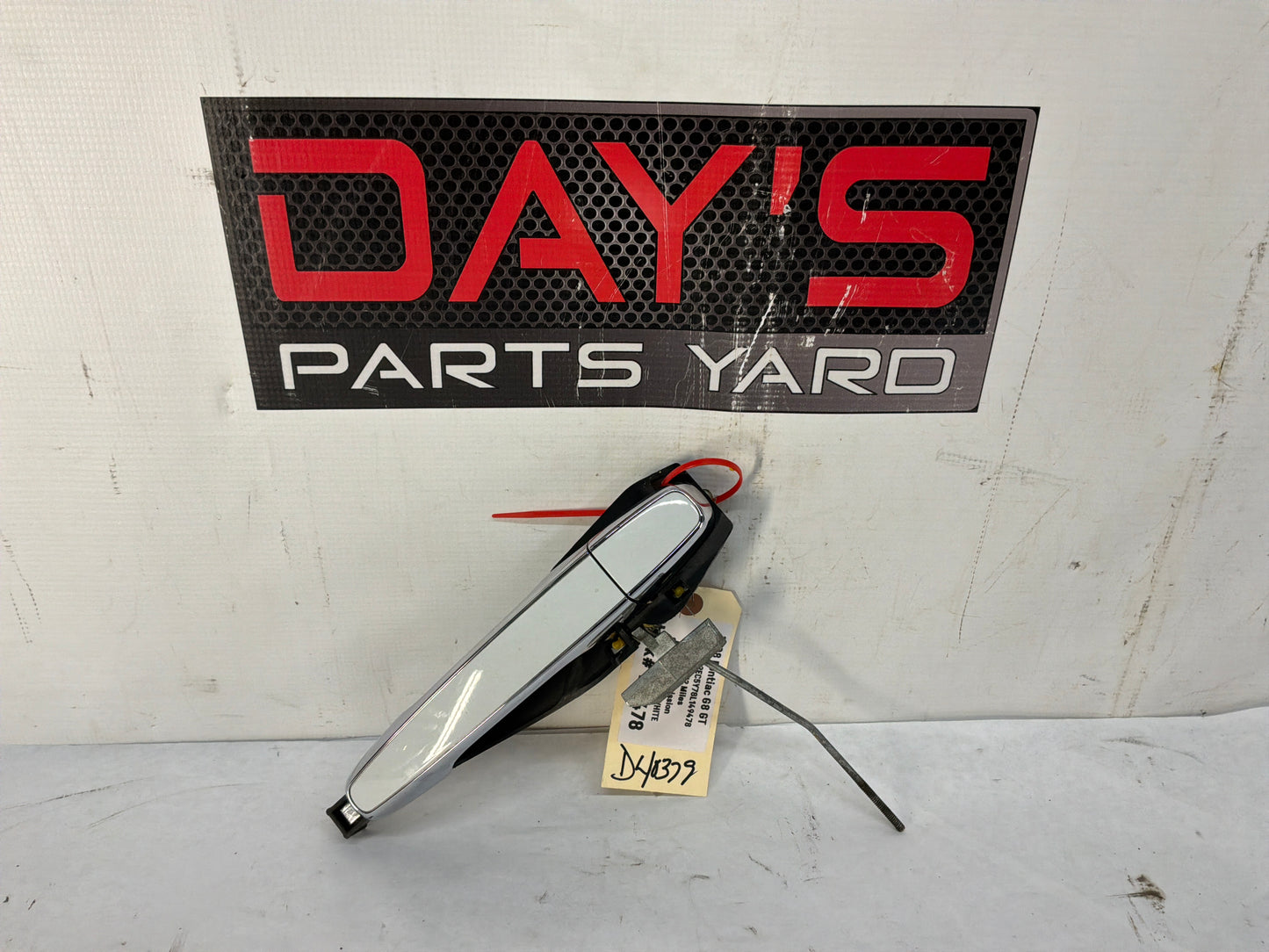2008 Pontiac G8 GT RH Passenger Rear Exterior Door Handle OEM