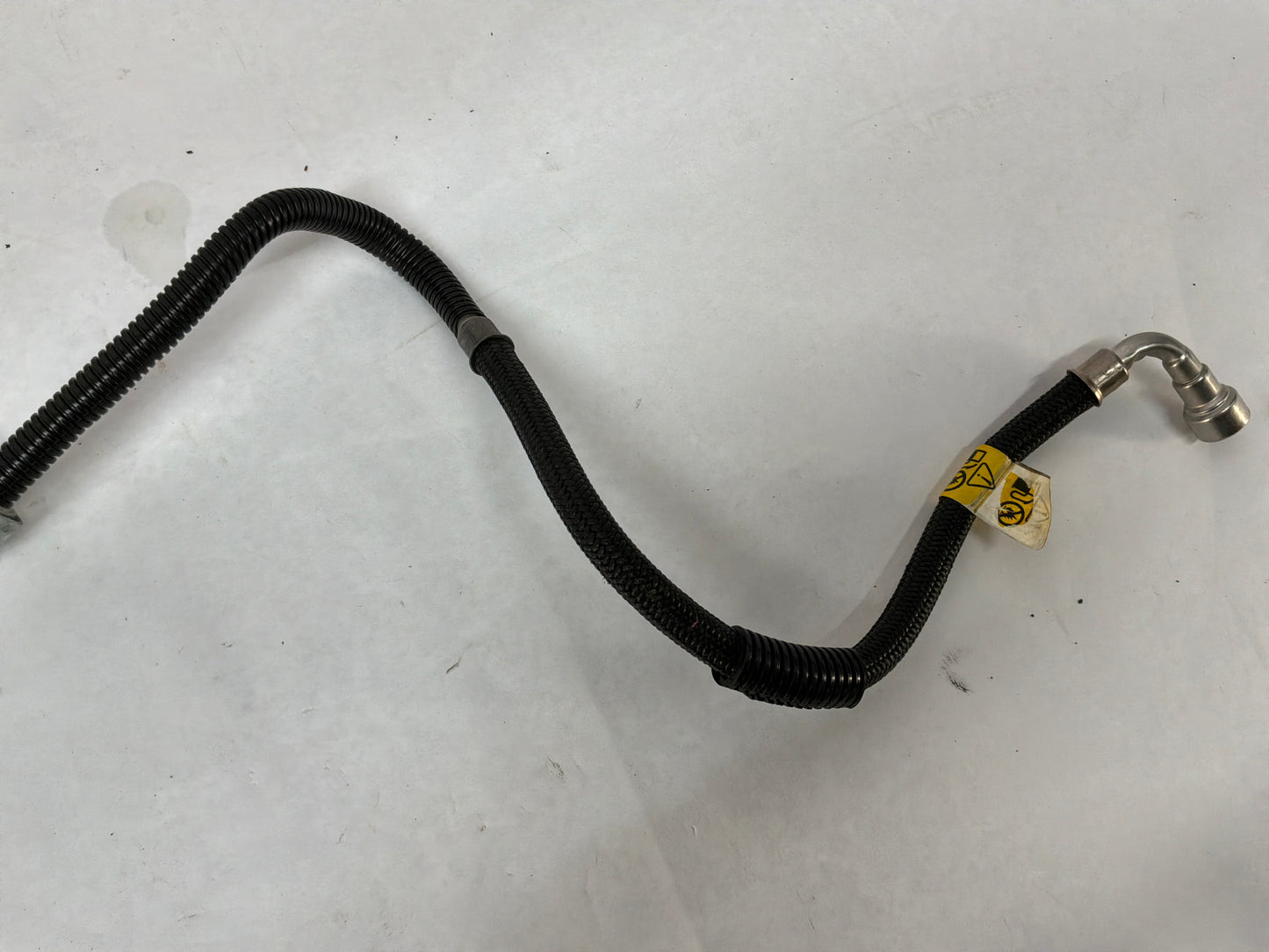 2014 Chevy Camaro SS Fuel Gas Line Hose Tube Pipe OEM