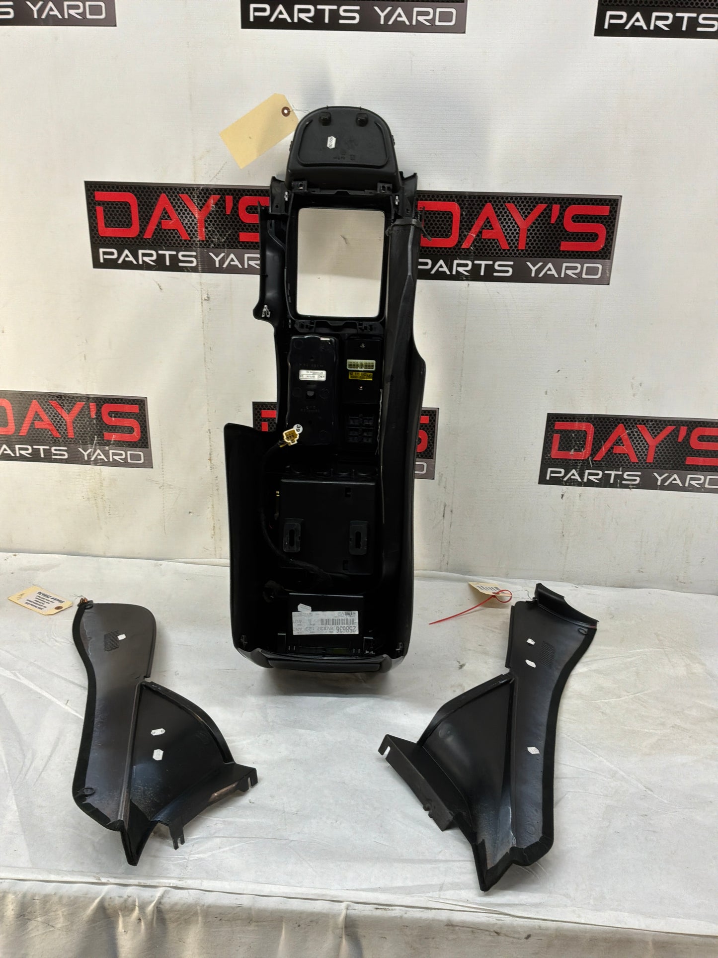2004 Pontiac GTO Center Console Window Switch Shifter Bezel Armrest OEM