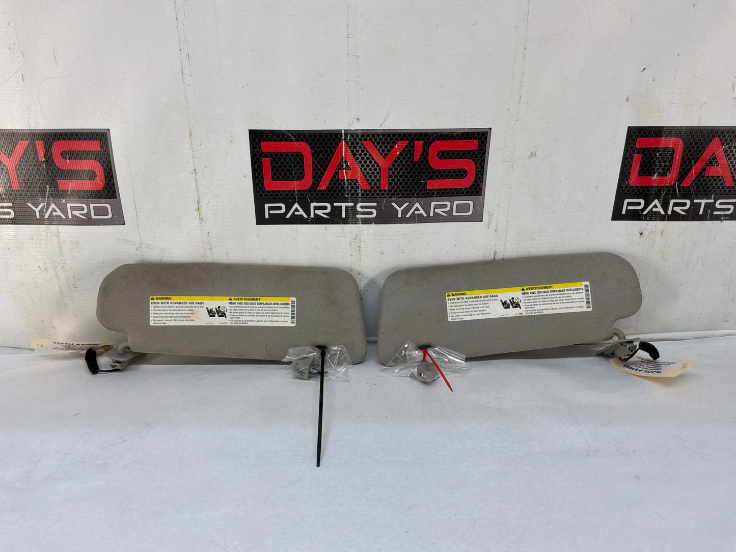 2015 Chevy SS Sedan RH & LH Sun Visor Sunvisor Shade OEM
