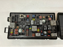 2015 Chevy Camaro SS 1LE Engine Bay Accessory Wiring Junction Fuse Relay Box Block OEM