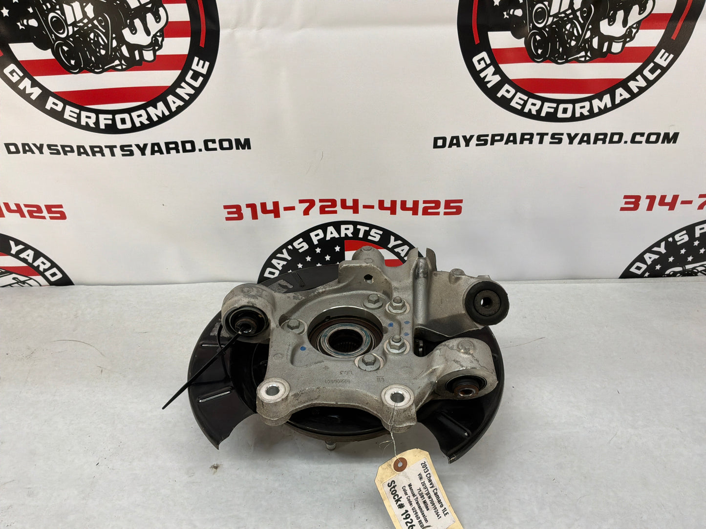 2013 Chevy Camaro 1LE LH Driver Rear Spindle Knuckle Hub Wheel Bearing OEM