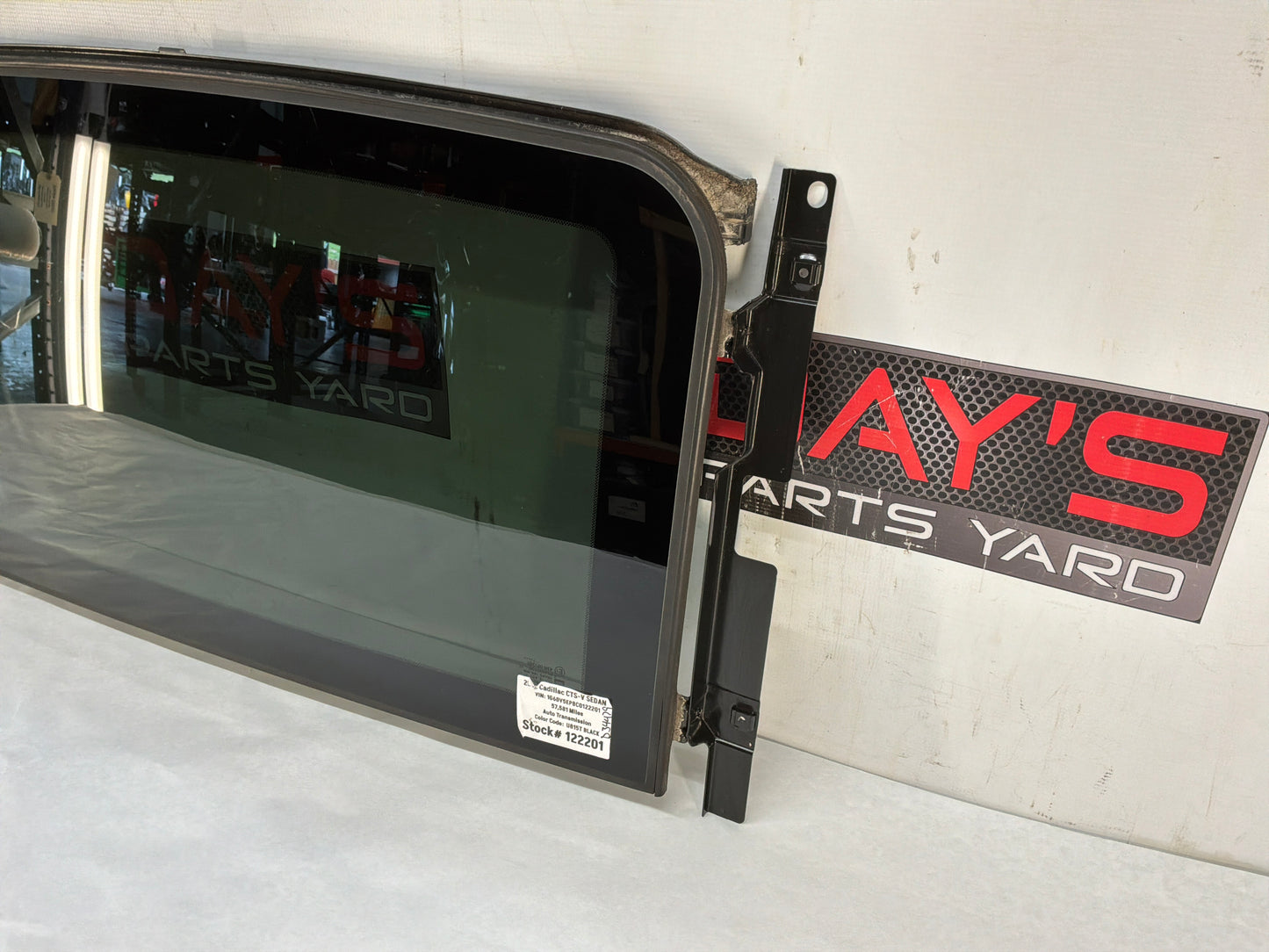 Rear Sunroof Glass - Day's Parts Yard