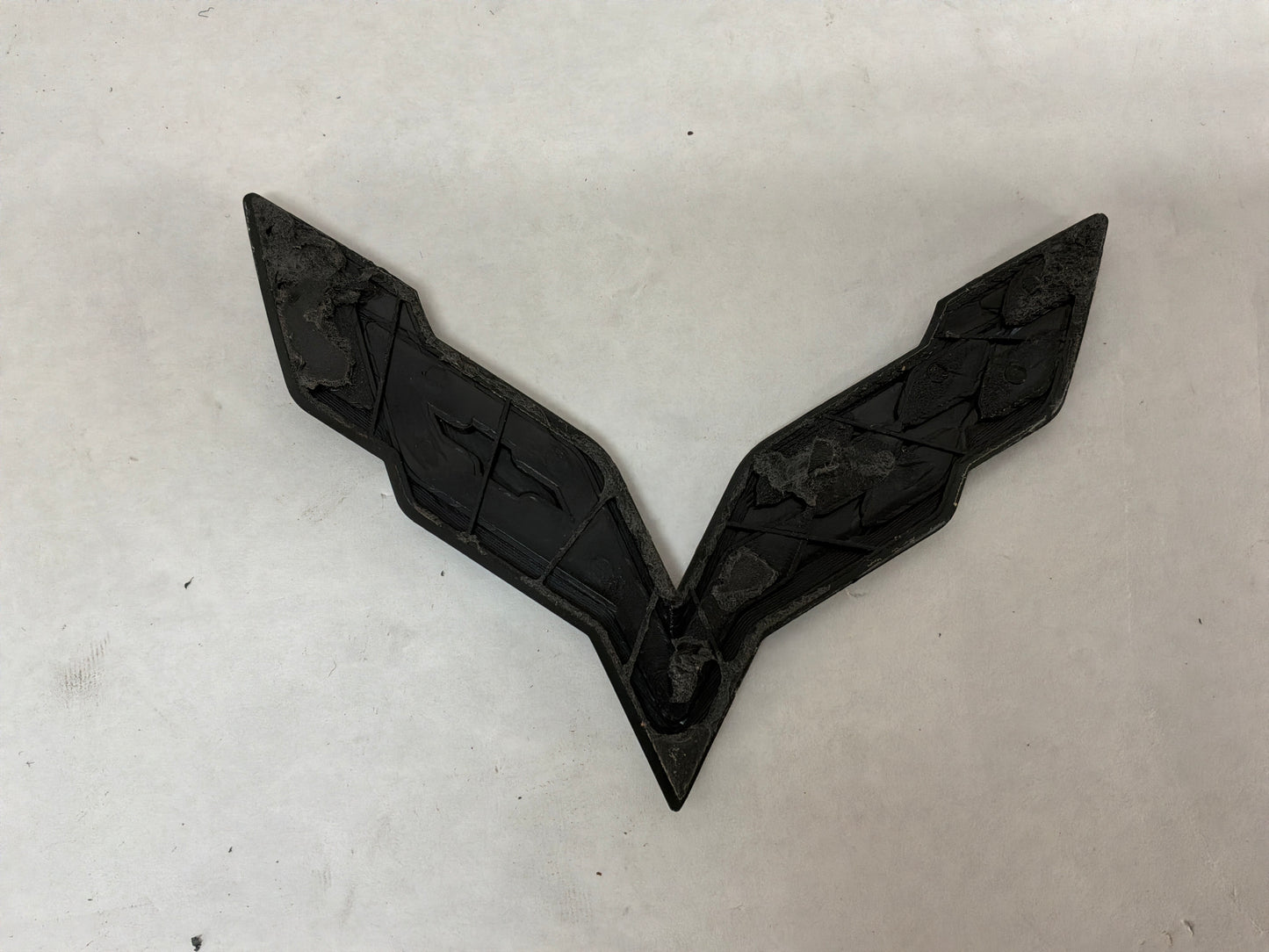 1999 Chevy C5 Corvette Front Bumper Emblem Badge OEM