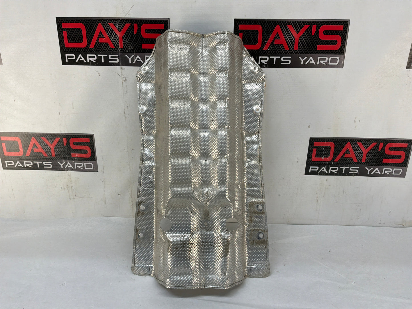 Heat shield - Day's Parts Yard