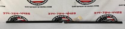 2004 Pontiac GTO RH & LH Rear Window Trim Molding OEM