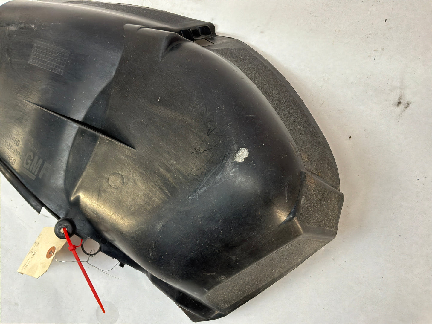 2005 Pontiac GTO RH Passenger Rear Quarter Fender Wheel House Well Liner OEM