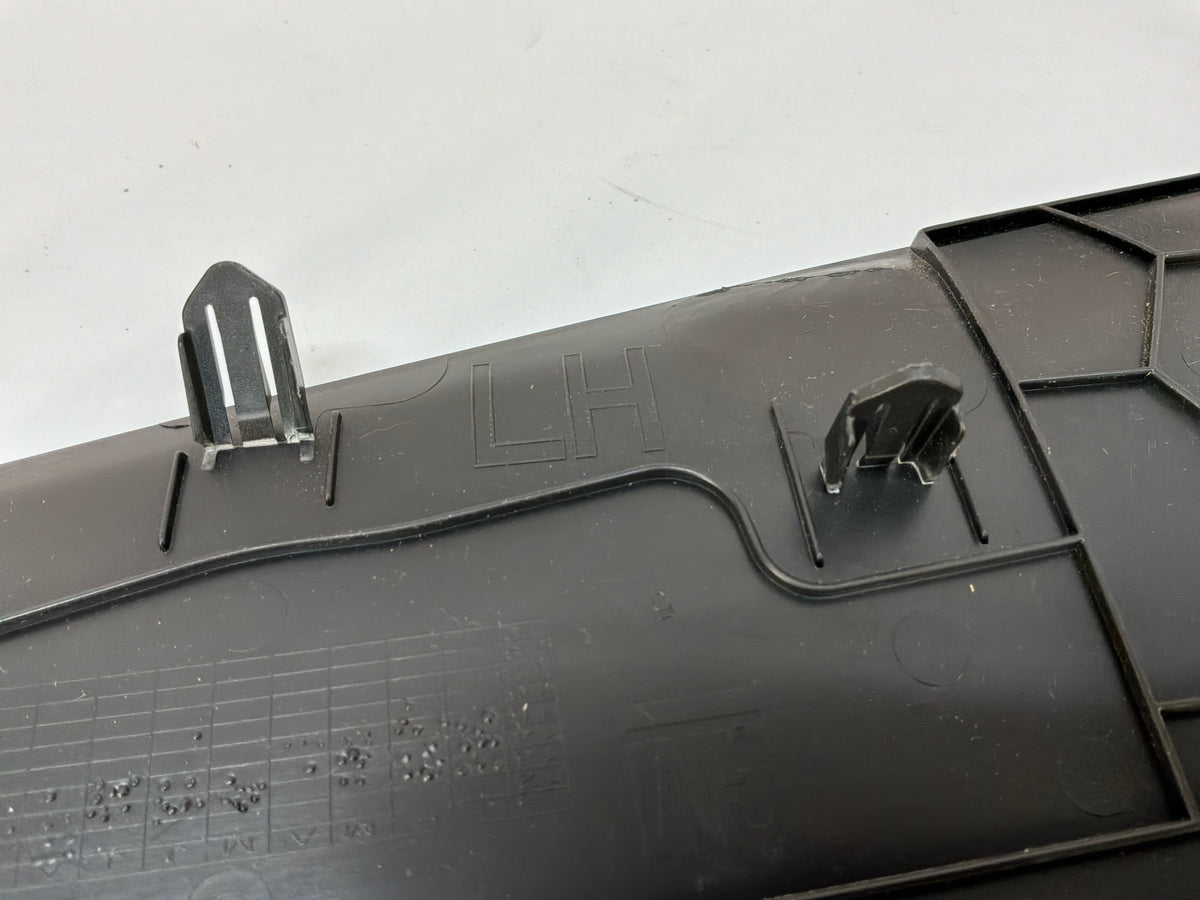 2017 Chevy SS Sedan RH & LH Center Console Side Trim Extension Panel Moldings OEM
