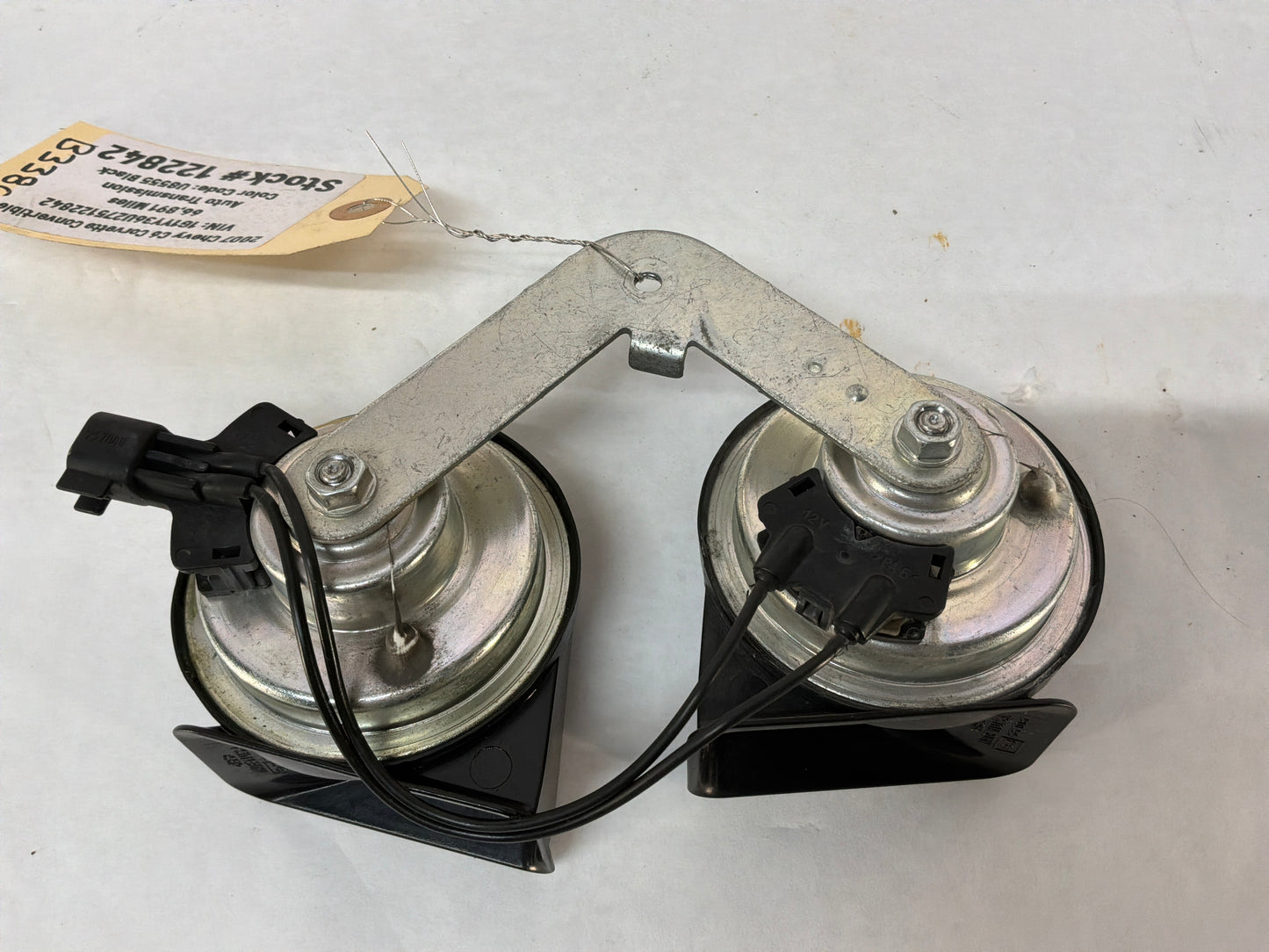 2007 C6 Corvette Convertible High & Low Electric Horn OEM