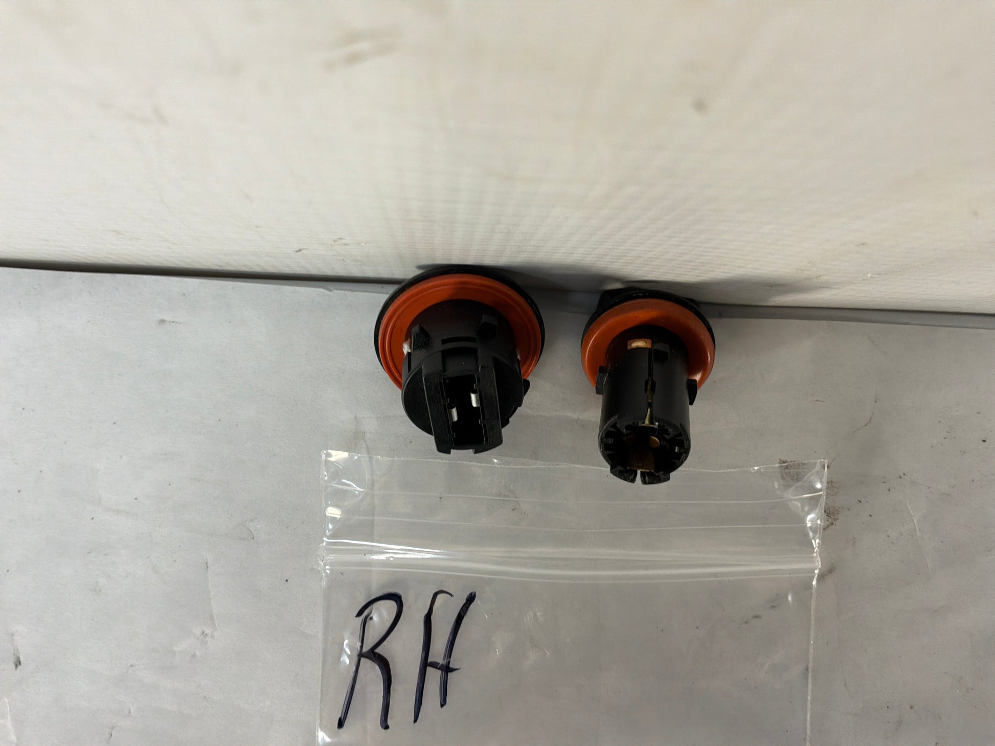 Rh sockets - Day's Parts Yard