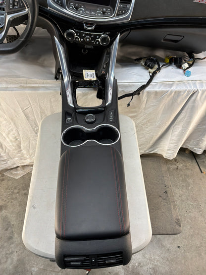 Dash and center console - Day's Parts Yard