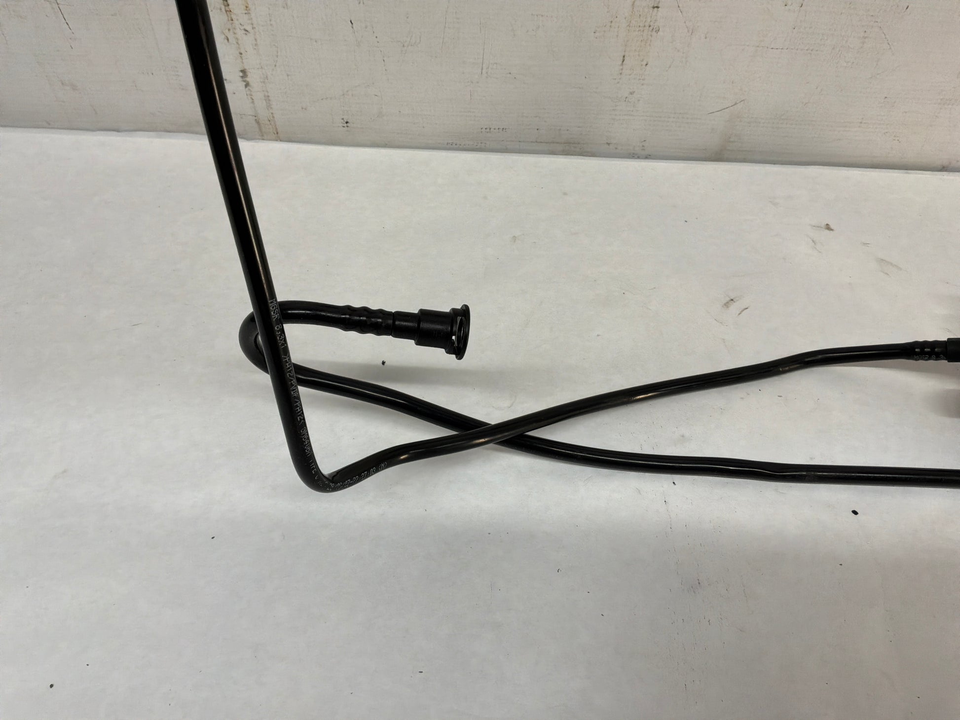 2009 Pontiac G8 GT Intake Manifold EVAP Purge Solenoid Valve Lines Tubes Hoses Lines OEM - Day's Parts Yard