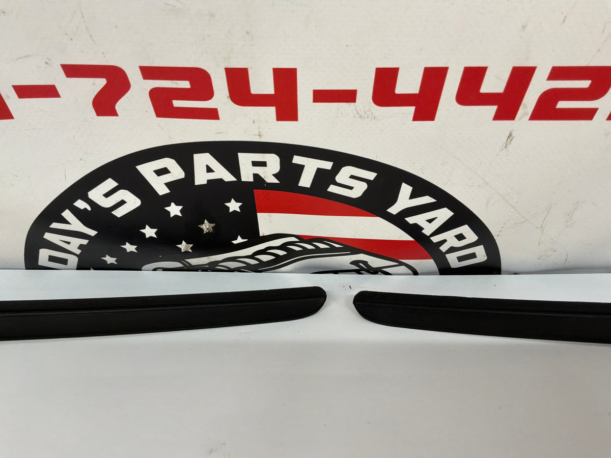 2014 Chevy SS Sedan RH & LH Windshield Window Molding Trim Moldings NEW OEM