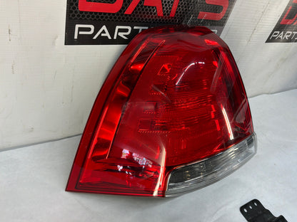 Lt tail light - Day's Parts Yard