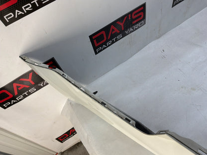 Rear bumper - Day's Parts Yard