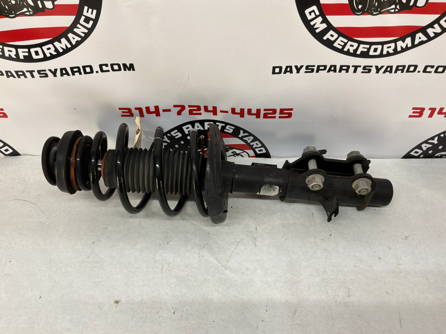 2013 Chevy Camaro 1LE LH Driver Front Suspension Shock Strut Assembly OEM