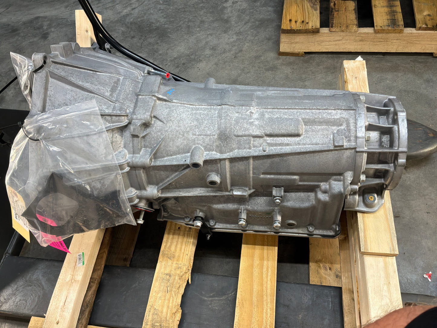 2012 Chevy Avalanche 4WD 6L80E Automatic Transmission Assembly OEM