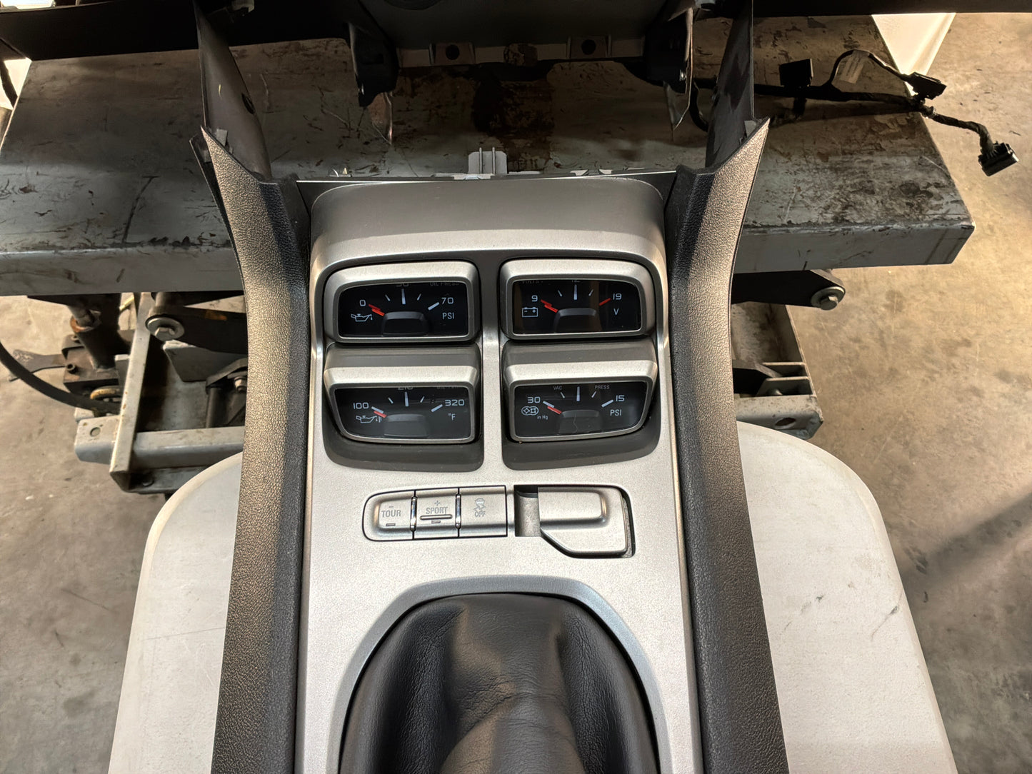 2014 Chevy Camaro ZL1 Complete Dash Center Console w/ Shifter OEM