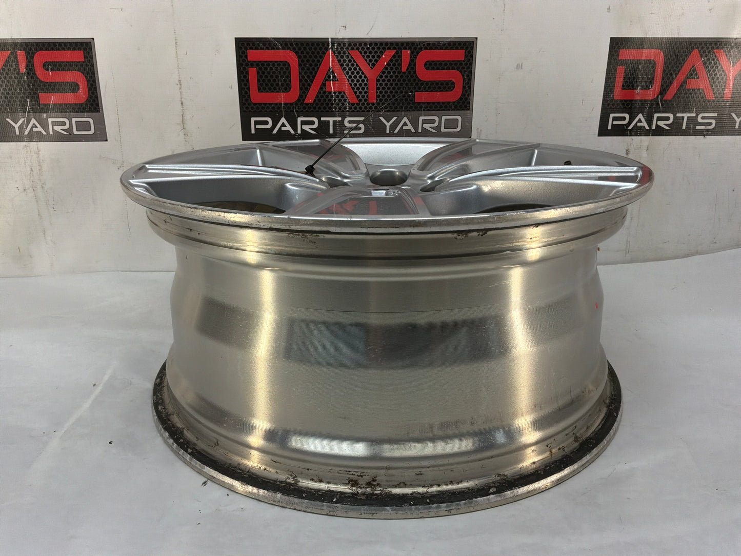 2008 Pontiac G8 GT Factory OEM Wheel 18x8