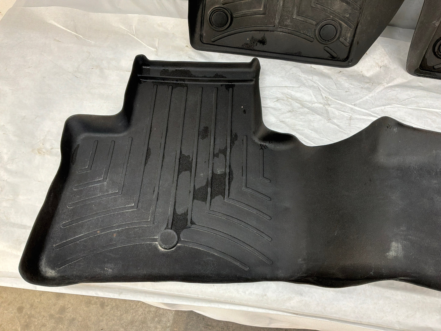 Weather tech floor mats - Day's Parts Yard