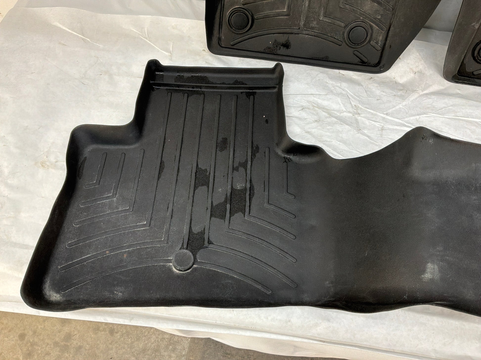 Weather tech floor mats - Day's Parts Yard