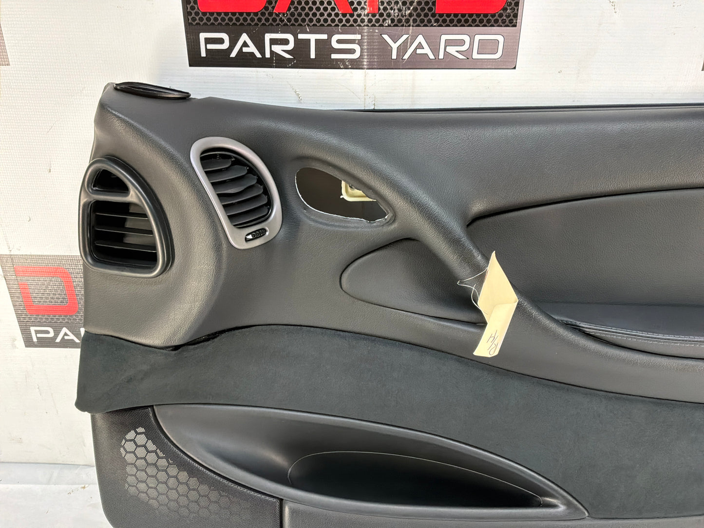 2004 Pontiac GTO RH Passenger Front Interior Door Panel OEM