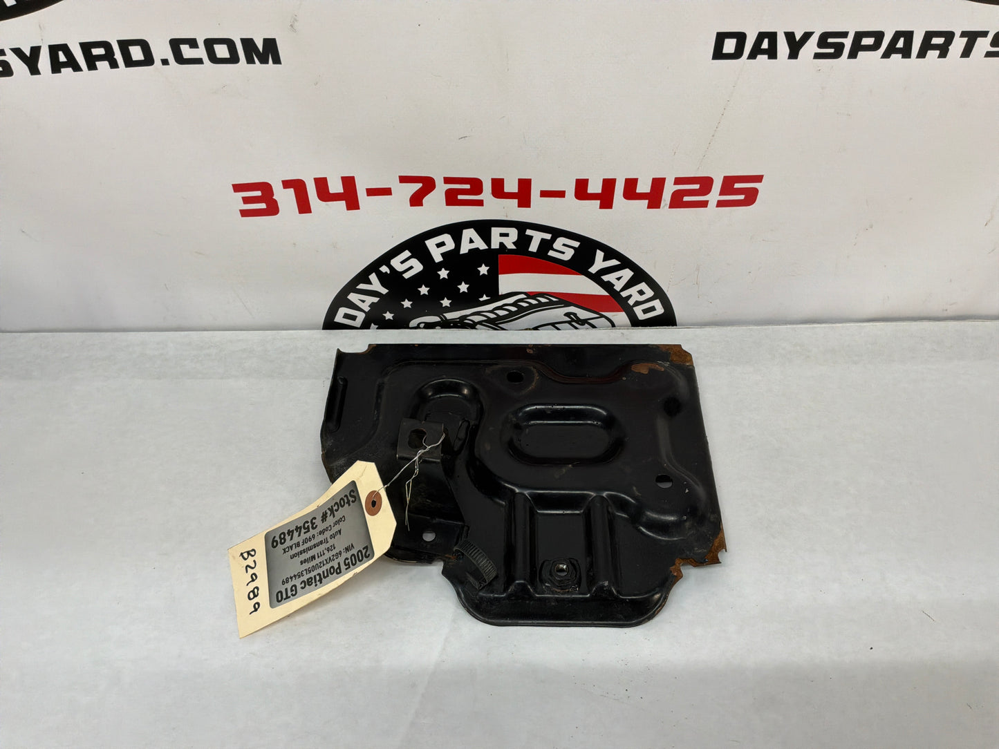 2005 Pontiac GTO Battery Tray Bracket Mount OEM