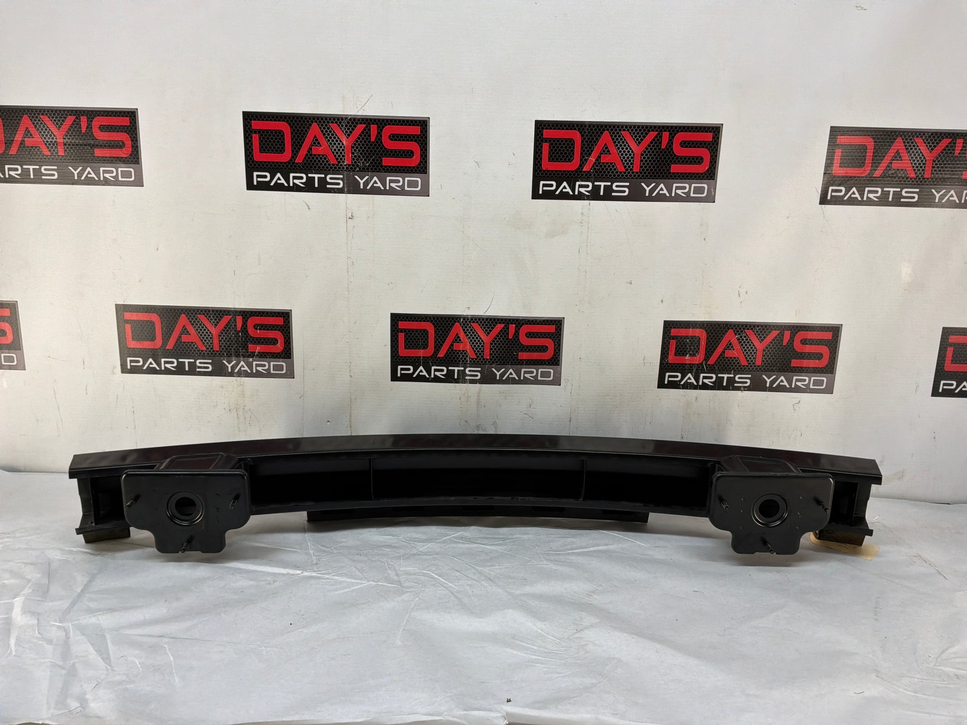 Rear crash bar - Day's Parts Yard