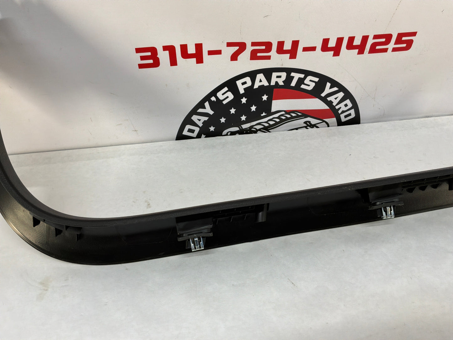 2016 Cadillac CTS-V LH Driver Sill Kick Plate Trim OEM