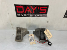 Mounts - Day's Parts Yard