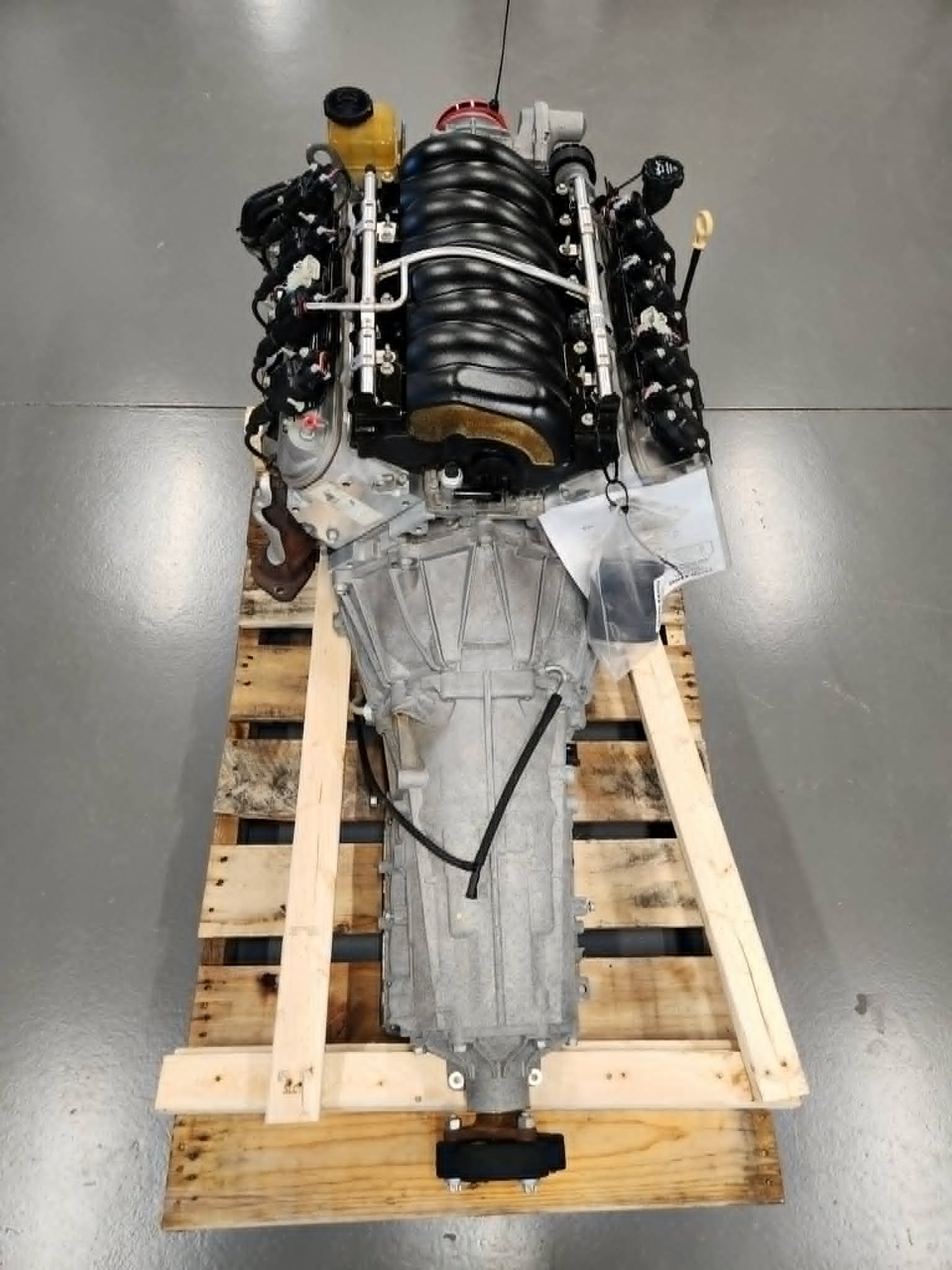 6.0L L76 LS2 Engine 6L80 Automatic Transmission Drivetrain Pullout 97k