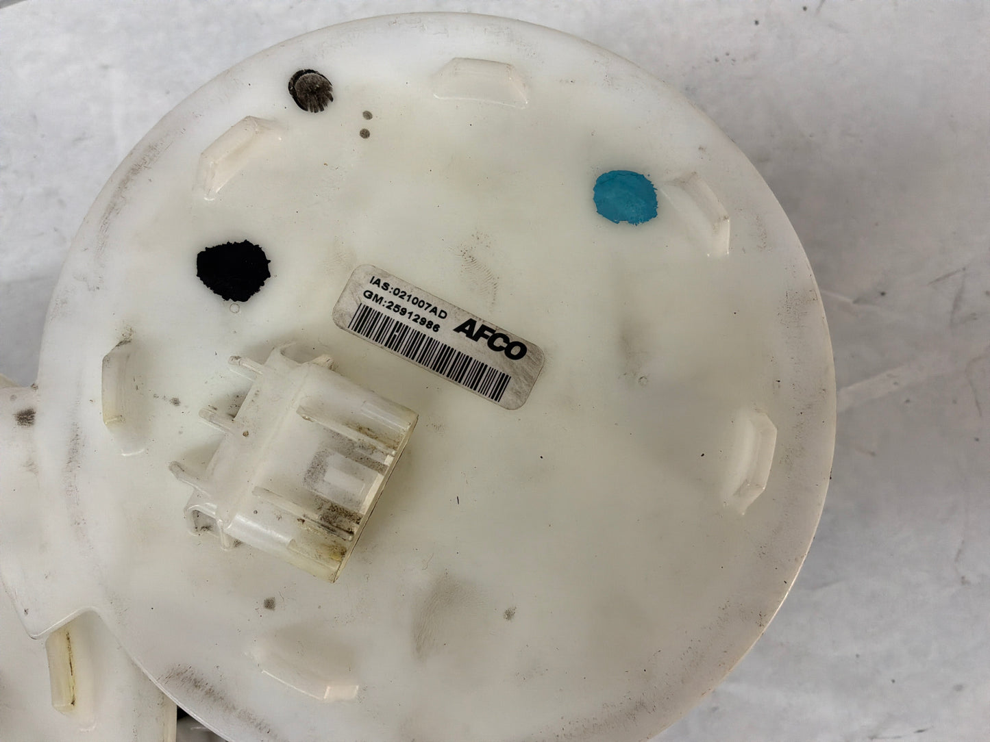 Fuel pump and level - Day's Parts Yard