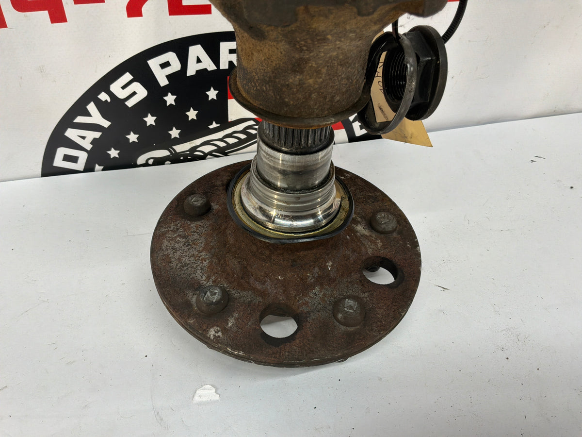 2006 Pontiac GTO LH Driver Rear Wheel Axle Flange Hub OEM