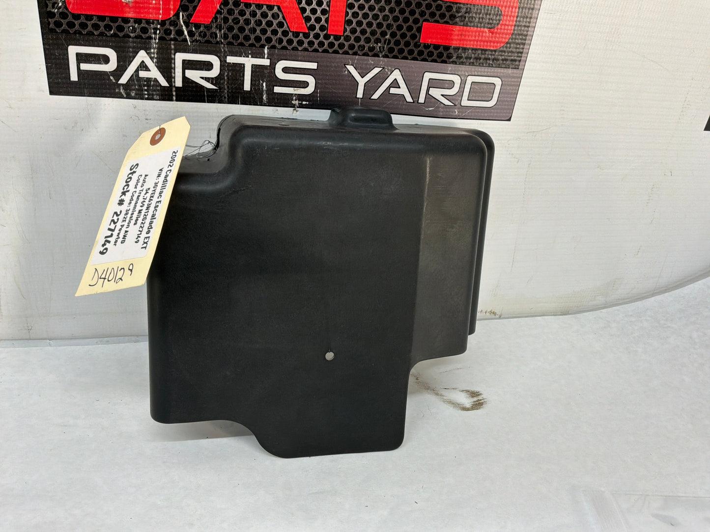 2002 Cadillac Escalade EXT ECM Engine Module Cover OEM