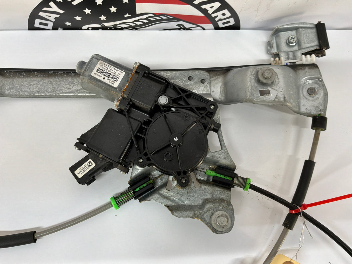 2014 Chevy SS Sedan RH Passenger Front Window Regulator Motor OEM