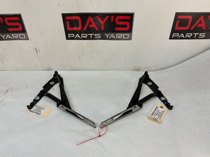 Trunk hinges - Day's Parts Yard