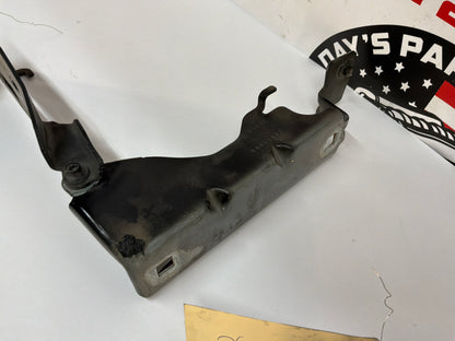 2009 Cadillac CTS-V RH &LH Hood Hinges OEM