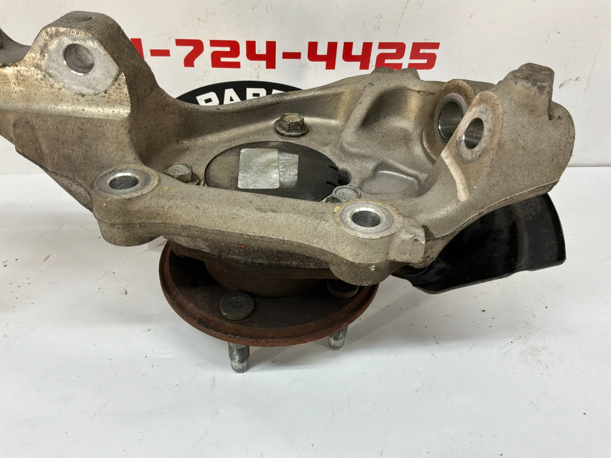 2013 Chevy Camaro ZL1 LH Driver Front Suspension Spindle Knuckle Hub OEM