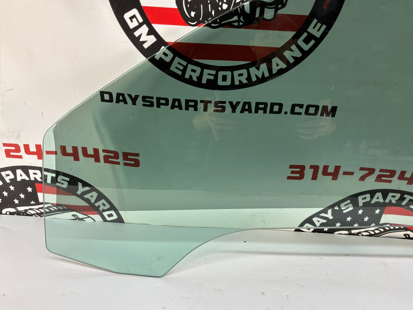 2015 Chevy Camaro SS 1LE LH Driver Front Door Window Glass OEM