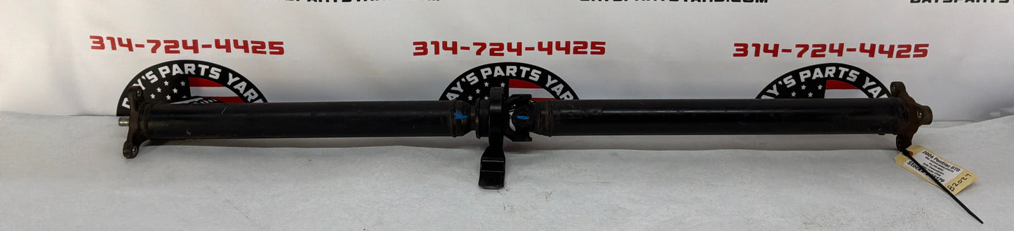 2006 Pontiac GTO Drive Propeller Shaft Driveshaft OEM