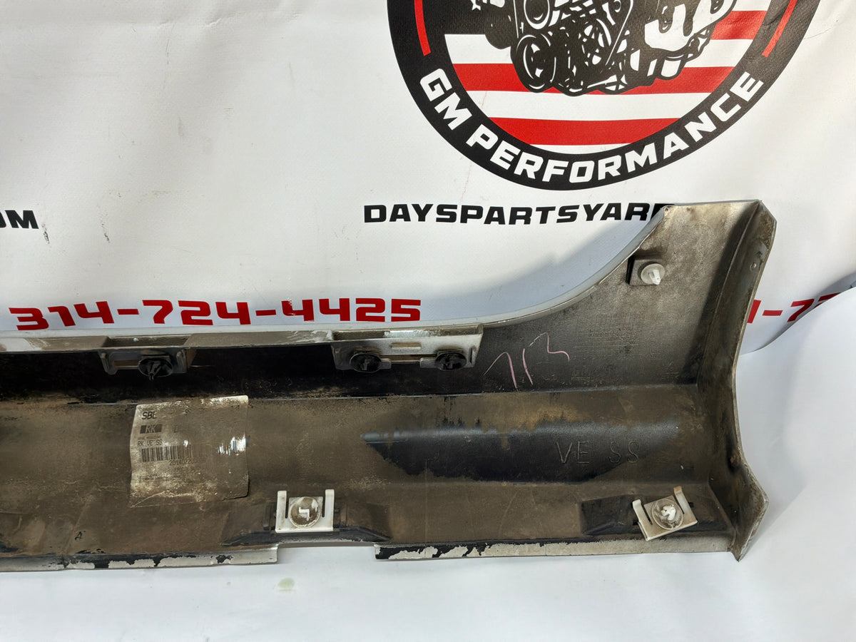 2014 Chevy SS Sedan RH Passenger Rocker Molding Side Skirt Panel Trim Silver OEM