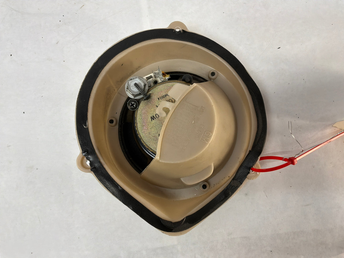 2005 Pontiac GTO RH & LH Front Door Speakers OEM