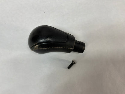 2014 Chevy Camaro SS Manual Transmission Center Console Armrest w/ Boot & Shifter Knob  OEM