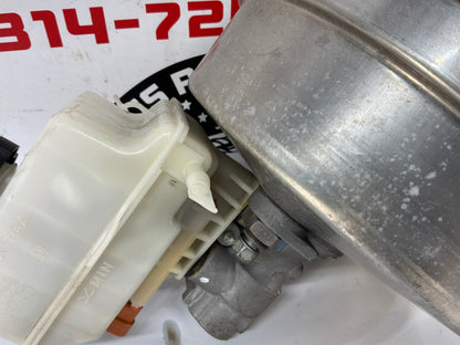 2014 Chevy Caprice PPV Brake Booster w/ Reservoir OEM