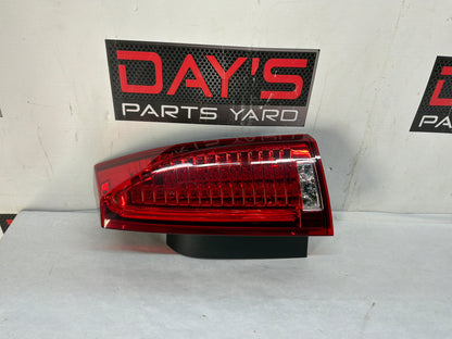 Taillight - Day's Parts Yard