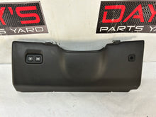 Knee bolster - Day's Parts Yard